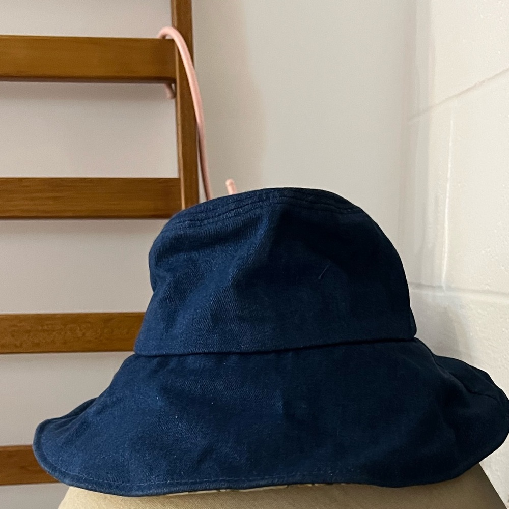 Bucket Hat - Picture 3 of 4